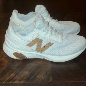 Good condition Pre-owned New Balance Fresh Foam X 1440 Sneaker